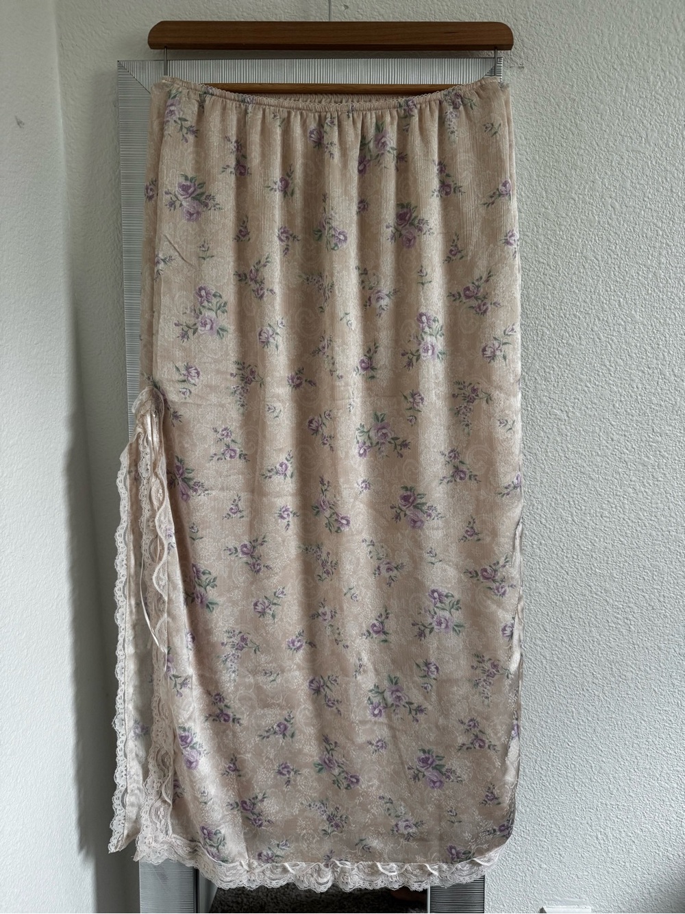 Jacquard Beige lilac Floral Lace-Trim Women's Skirt NWT